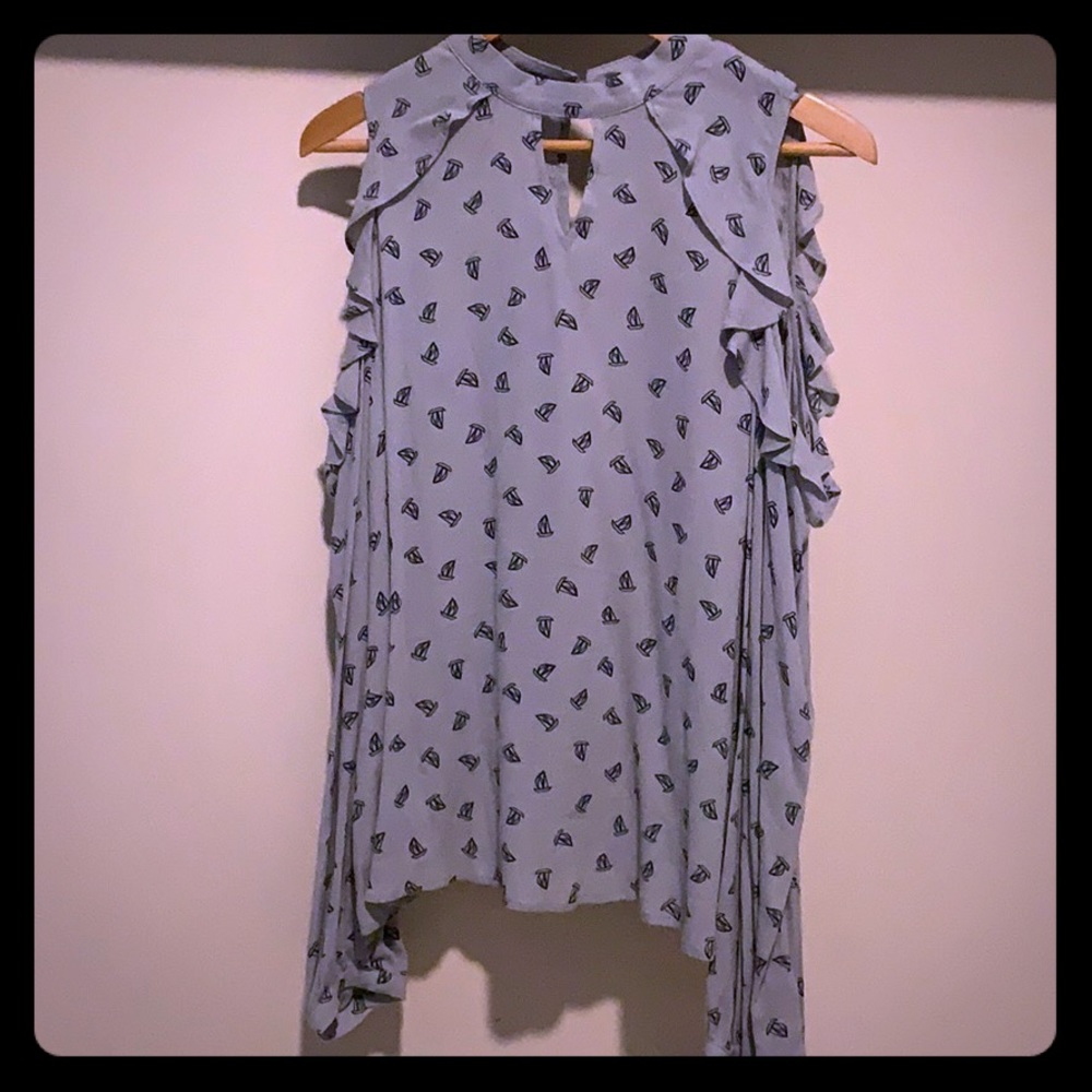 Women’s Blouse